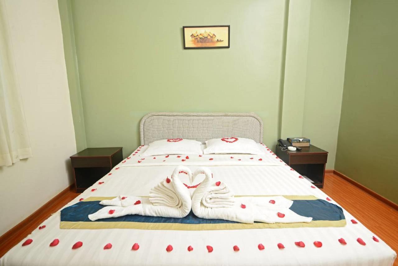 Supreme Hotel יאנגון מראה חיצוני תמונה